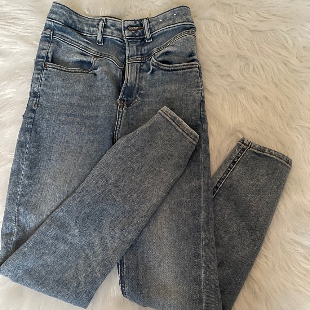 Express Cropped Skinny High Rise - Picture 2 of 5